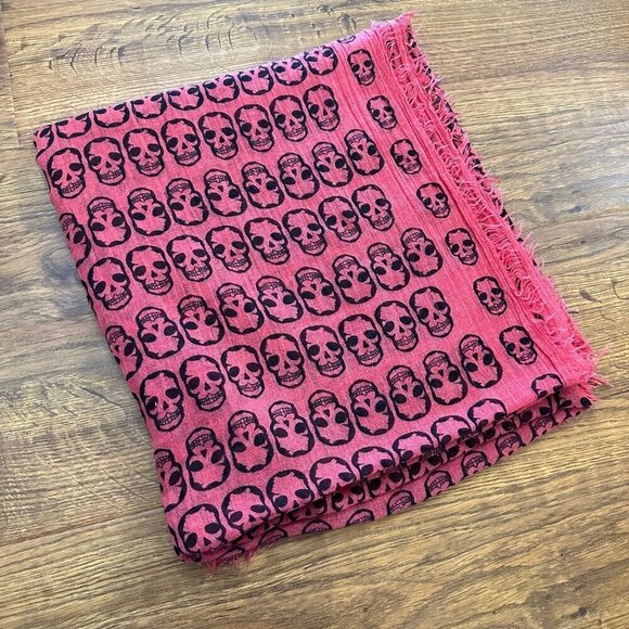 Zadig & Voltaire skull scarf in red - Picture 2 of 5